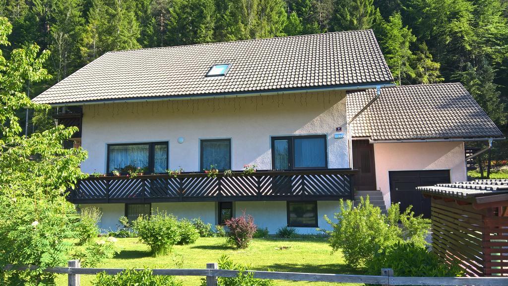 Apartments Mertelj Kranjska Gora Exterior photo